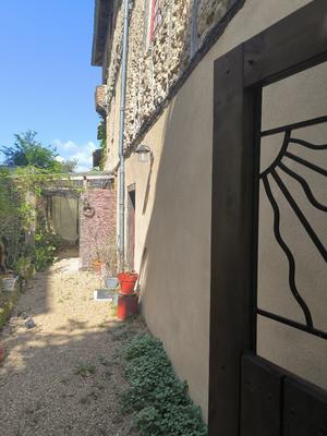 Maison de village - 273 m² - 10 pièces