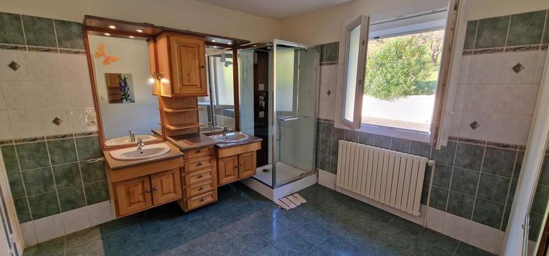 Villa - 177 m² - 5 pièces