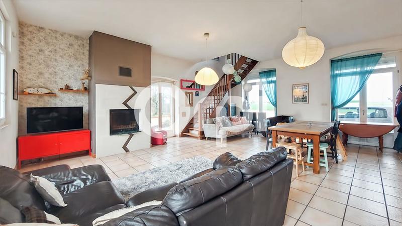 Maison - 156 m² - 6 pièces