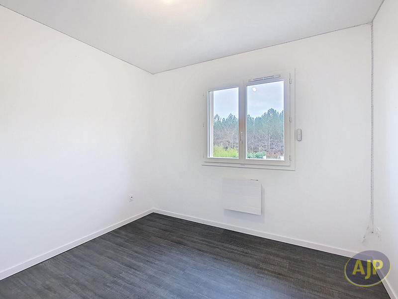 Maison - 104 m² - 6 pièces