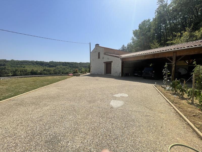 Maison en pierre - 156 m² - 5 pièces