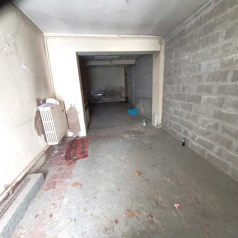 Local commercial - 451 m²