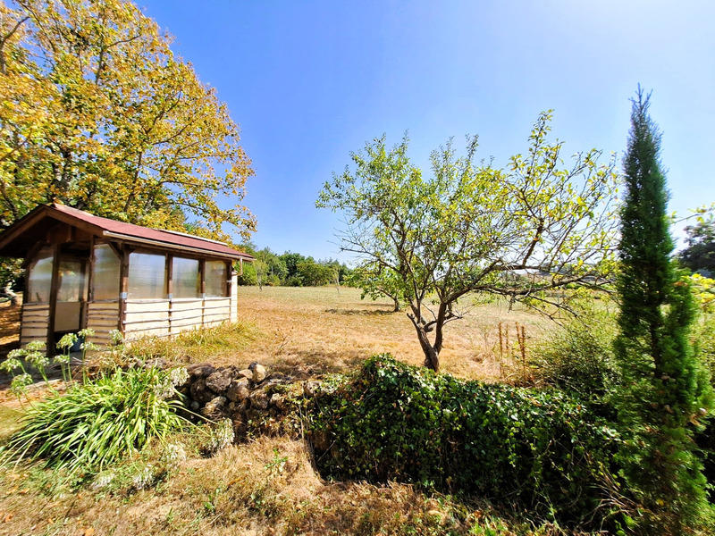 Propriété - 191 m² - 6 pièces