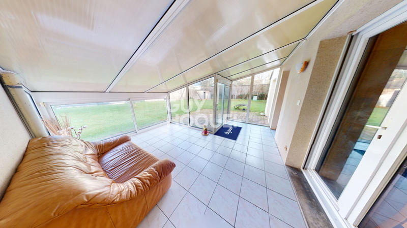 Maison - 200 m² - 9 pièces