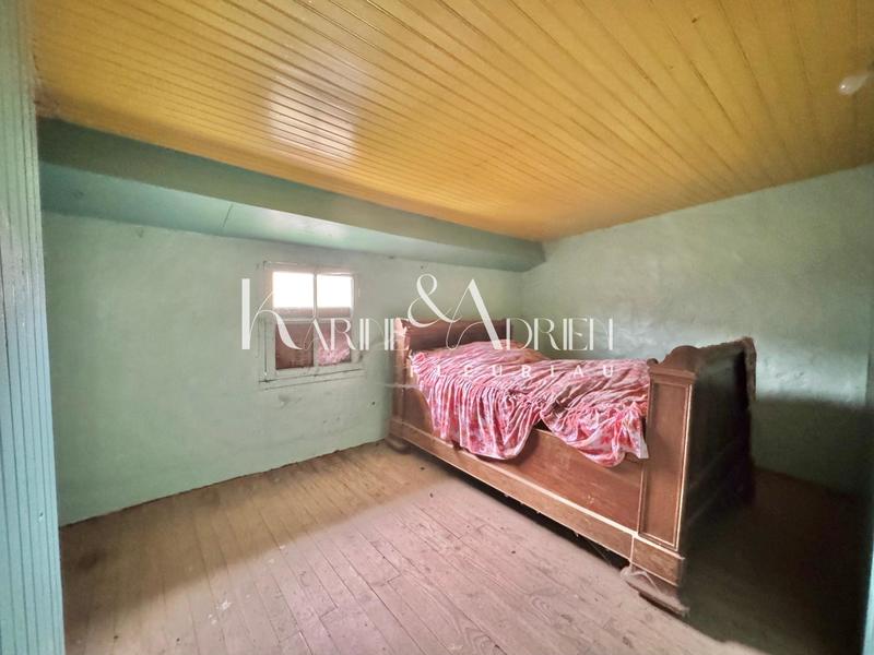 Maison - 284 m² - 4 pièces