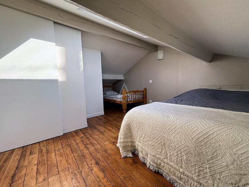 Maison - 80 m² - 4 pièces