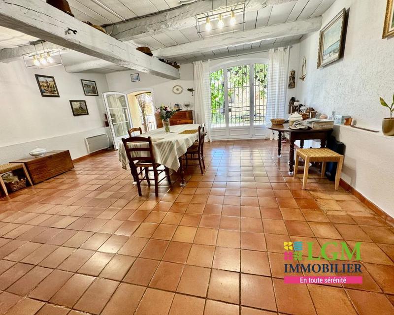 Maison - 143 m² - 3 pièces