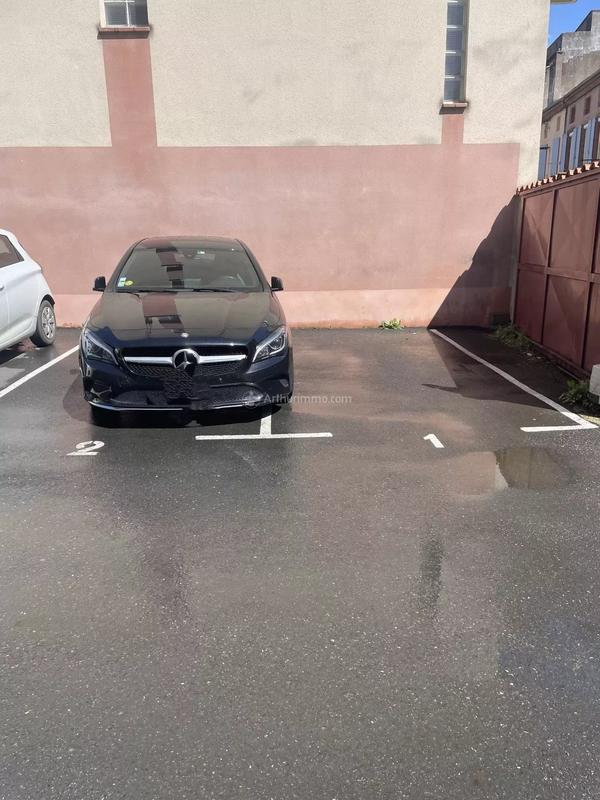 Bureau - 130 m² - 8 pièces