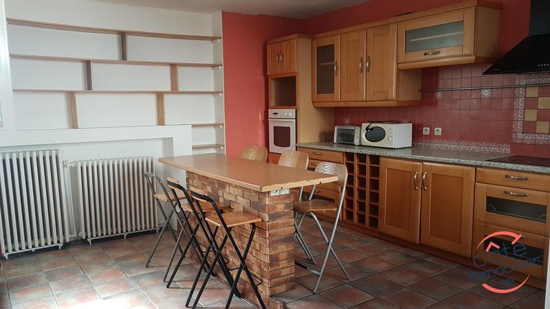 Maison - 99 m² - 5 pièces