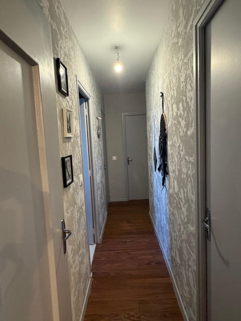 Appartement - 90 m² - 4 pièces