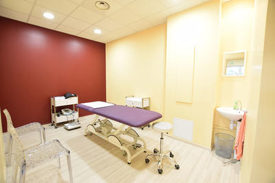 Local commercial - 98 m² - 9 pièces