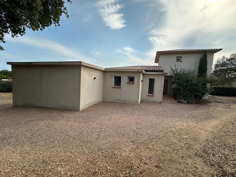 Maison - 168 m² - 6 pièces