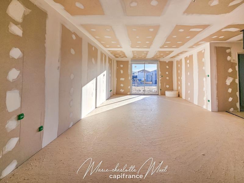 Maison - 83 m² - 5 pièces