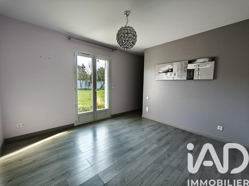 Maison - 223 m² - 7 pièces