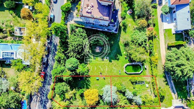 Terrain - 733 m²