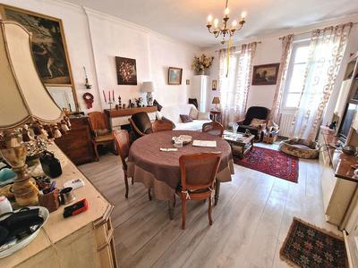 Maison de ville - 97 m² - 5 pièces