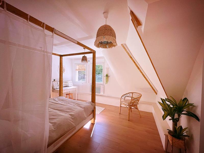 Maison - 570 m² - 14 pièces