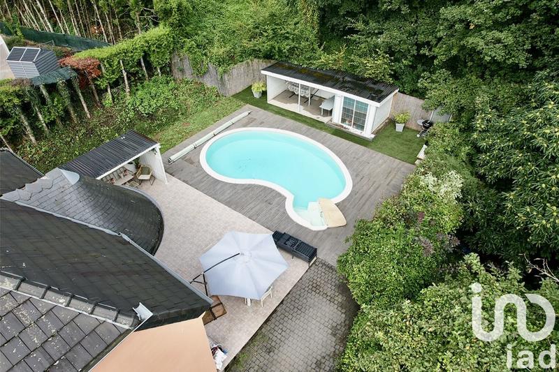 Maison - 165 m² - 7 pièces