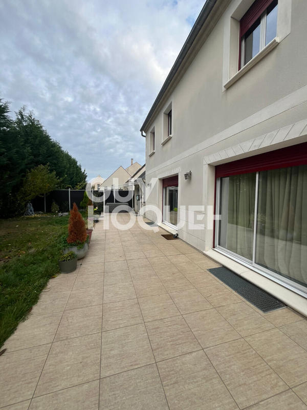 Maison - 184 m² - 7 pièces