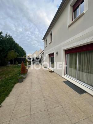 Maison - 184 m² - 7 pièces