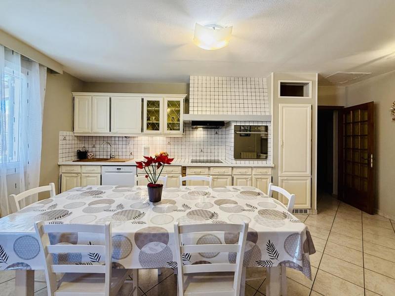 Maison - 135 m² - 6 pièces