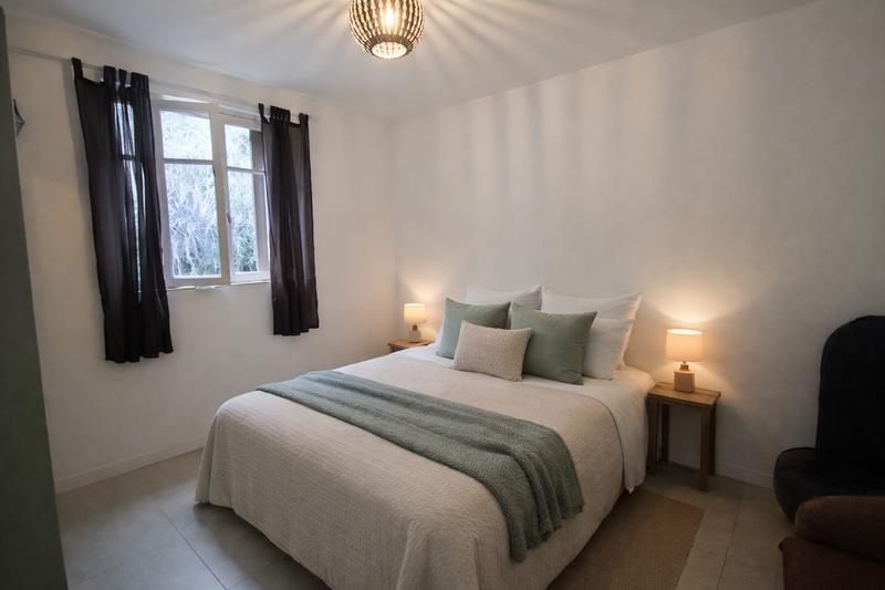 Maison - 200 m² - 7 pièces