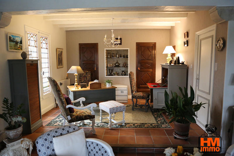 Maison - 160 m² - 9 pièces