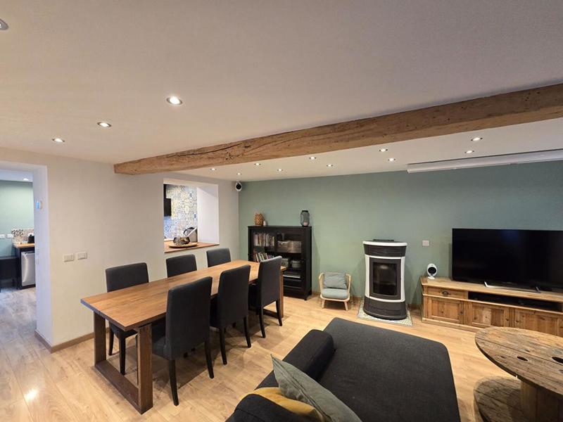 Maison - 90 m² - 5 pièces