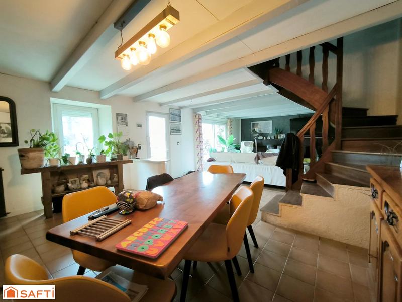 Maison de maîtres - 193 m² - 9 pièces