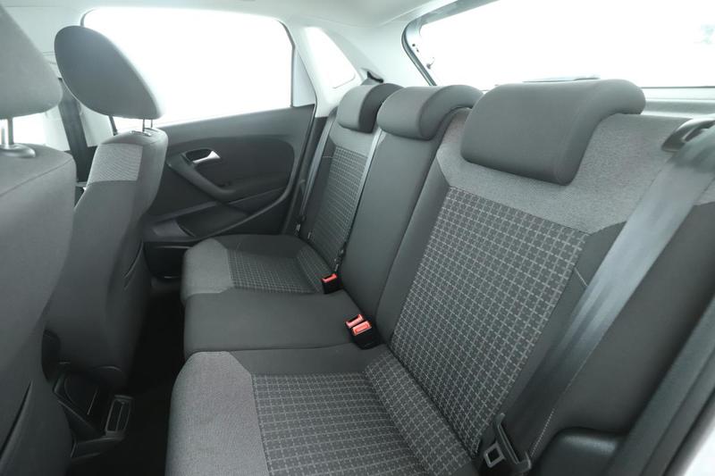 Volkswagen Polo 1.4 Tdi BlueMotion Tech Confortline 5p 90 ch