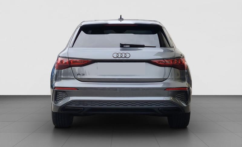 Audi A3 sportback 45 TFSIe 245 s-Line Hybride Rechargeable / Matrix Led Caméra de Recul Regulateur Distance Carplay Android Auto Sieges Elec Rs