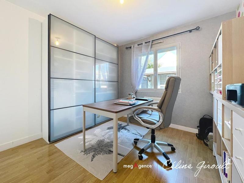 Pavillon - 120 m² - 6 pièces