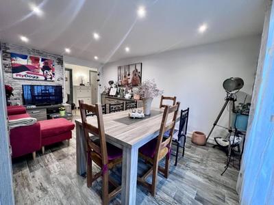 Appartement - 82 m² - 4 pièces