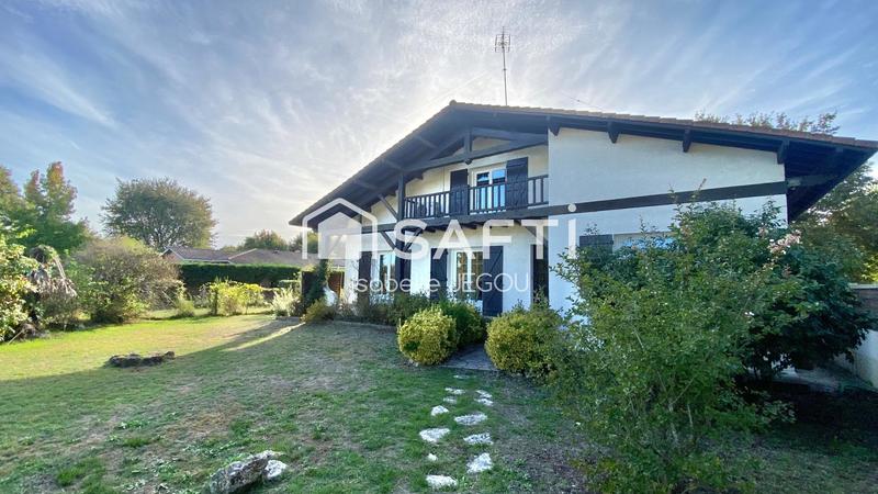 Maison - 165 m² - 6 pièces