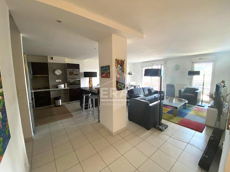 Appartement - 100 m² - 4 pièces