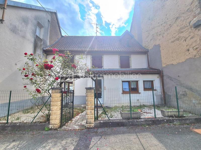 Maison - 122 m² - 6 pièces