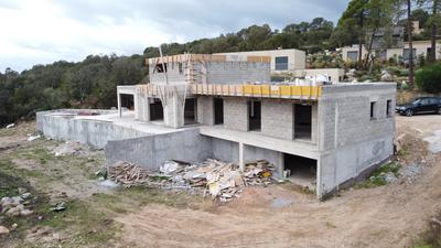 Villa - 240 m² - 6 pièces