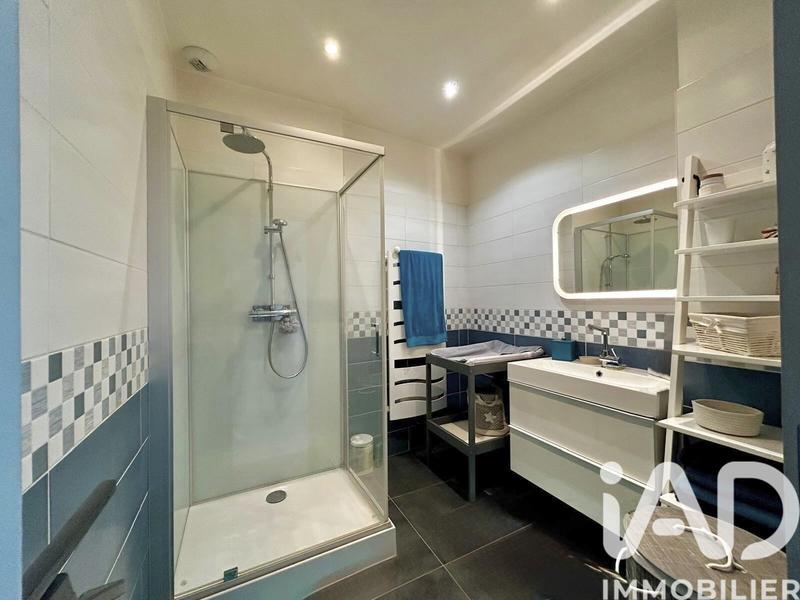 Maison - 161 m² - 5 pièces