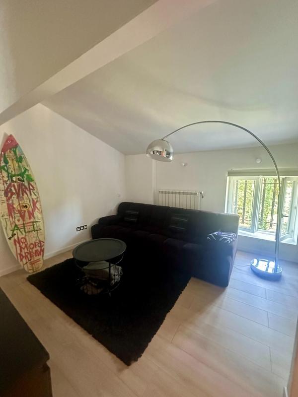 Maison - 193 m² - 9 pièces