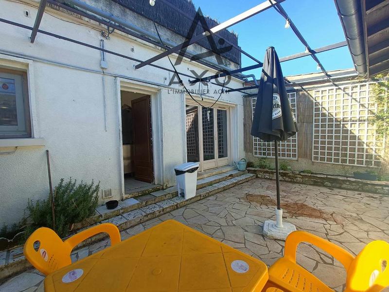 Immeuble - 185 m² - 6 pièces