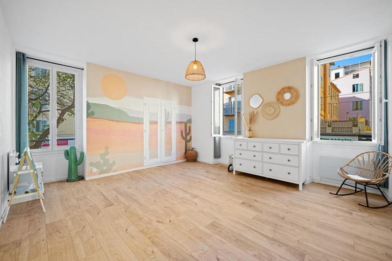 Appartement - 70 m² - 3 pièces