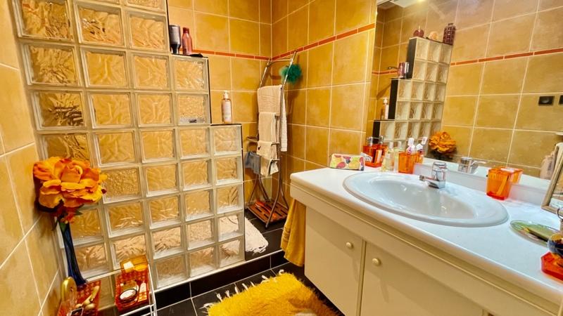 Appartement - 135 m² - 5 pièces