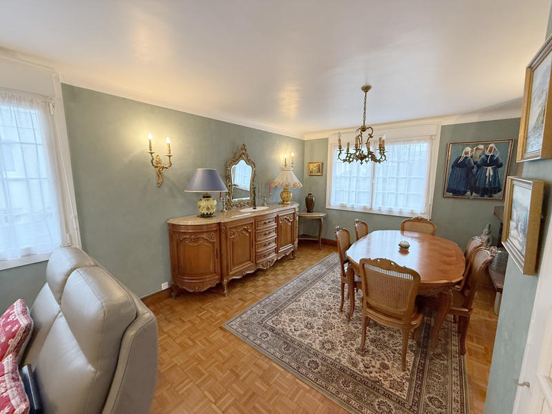 Maison - 123 m² - 6 pièces