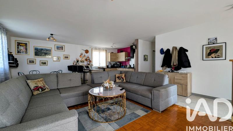 Maison - 94 m² - 4 pièces