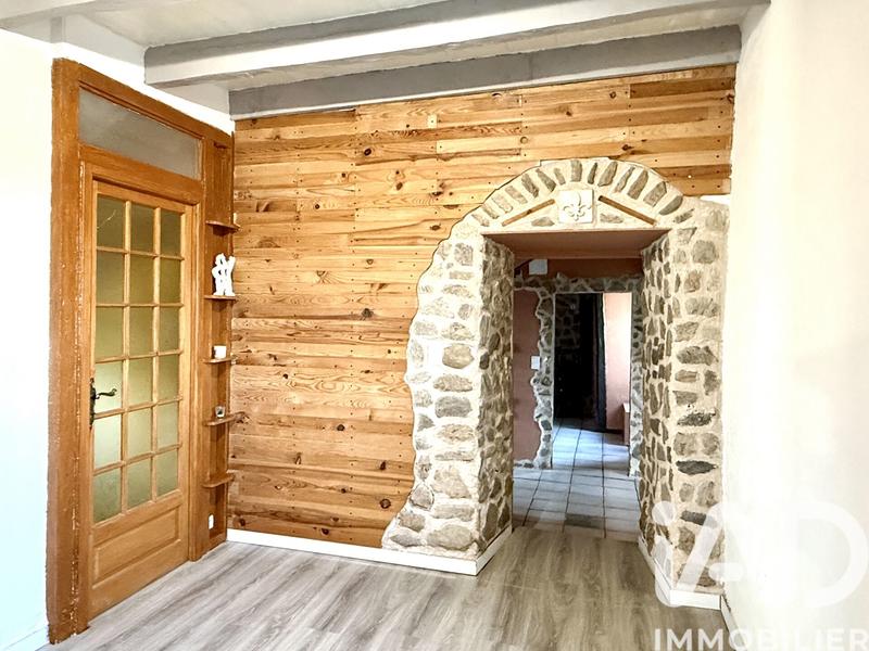 Maison - 146 m² - 4 pièces