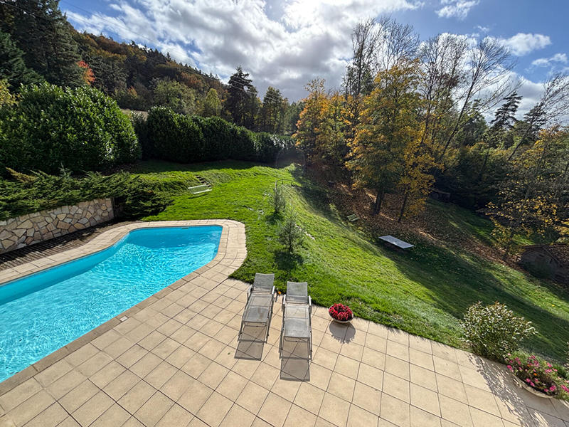 Maison - 200 m² - 5 pièces