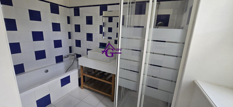 Maison ancienne - 215 m² - 6 pièces