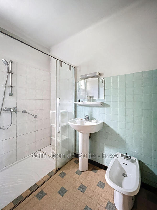 Maison - 121 m² - 5 pièces