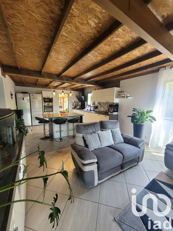 Maison - 140 m² - 5 pièces