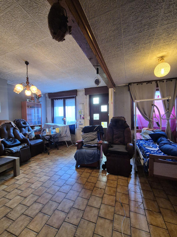 Maison - 85 m² - 5 pièces